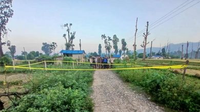 कैलालीमा युवकको घाँटी रेटी टाउको लिएर प्रहरीमा आत्मसमर्पण